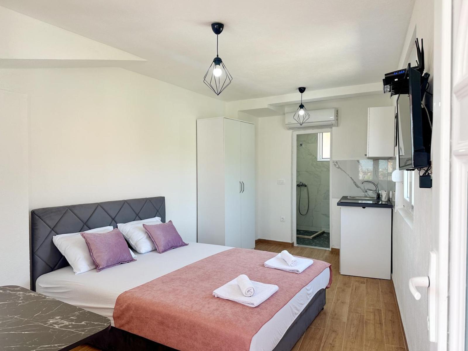 Jasmin Apartmani บาร์ ภายนอก รูปภาพ